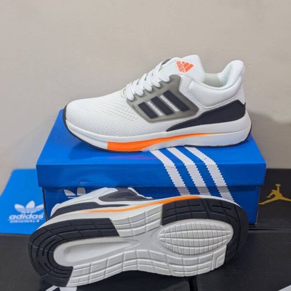 Adidas ultra bounce orange white